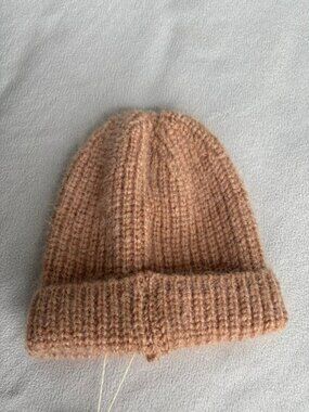 L'Envers Handmade Ribbed Knit Beanie – NWT